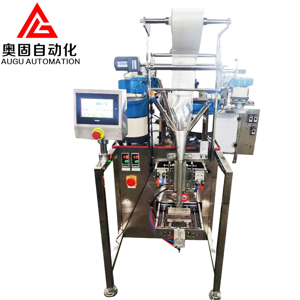 Pakirni stroj za dodatno opremo Augu: učinkovit, brezskrben in prilagodljiv